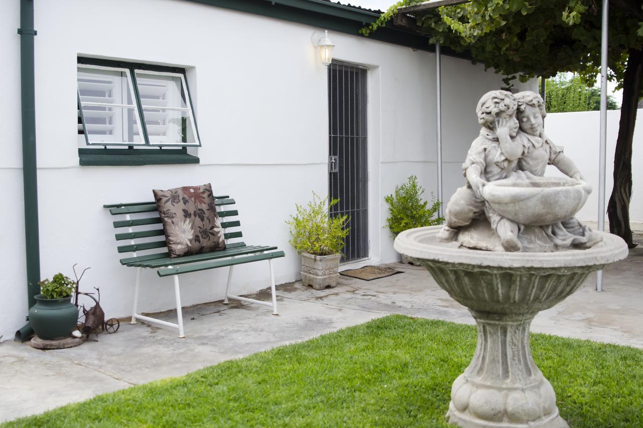 Annies House Bed and Breakfast Cradock Εξωτερικό φωτογραφία
